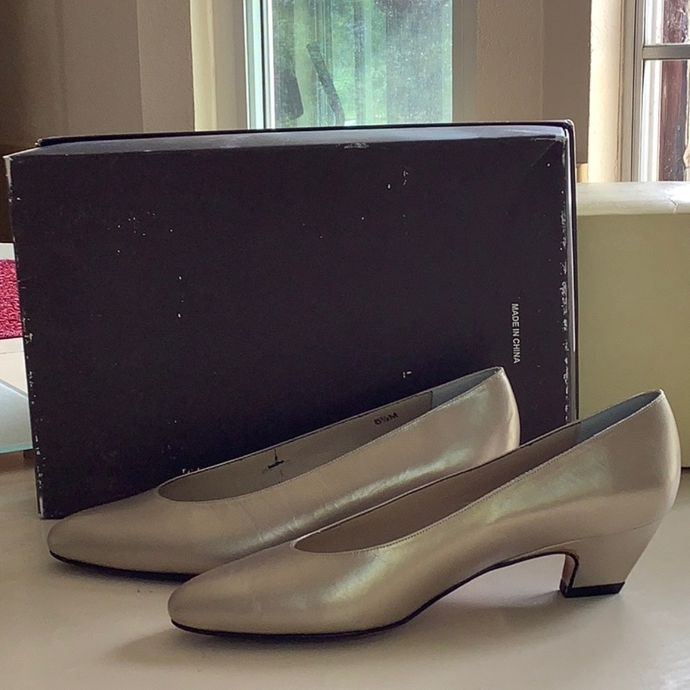 Champagne Pumps